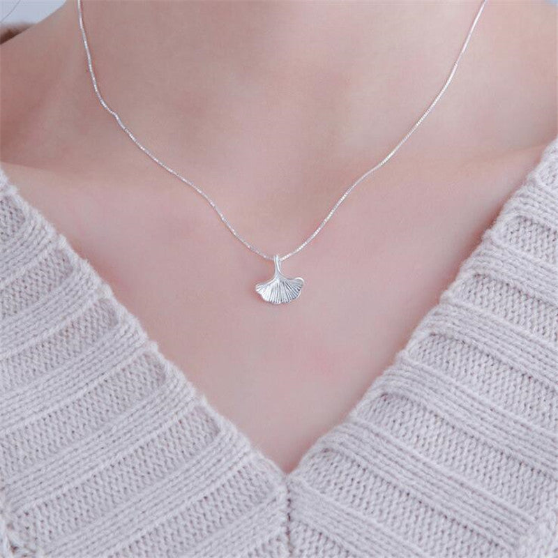Collar Hoja de Ginkgo en Plata 925 - Conexión con la Naturaleza