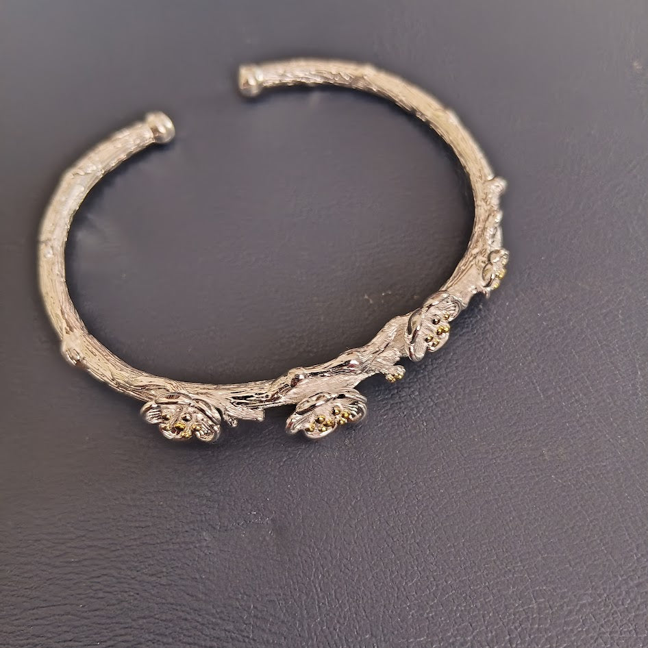 Pulsera Manguito Floral en Plata 925 - RETTI Collection