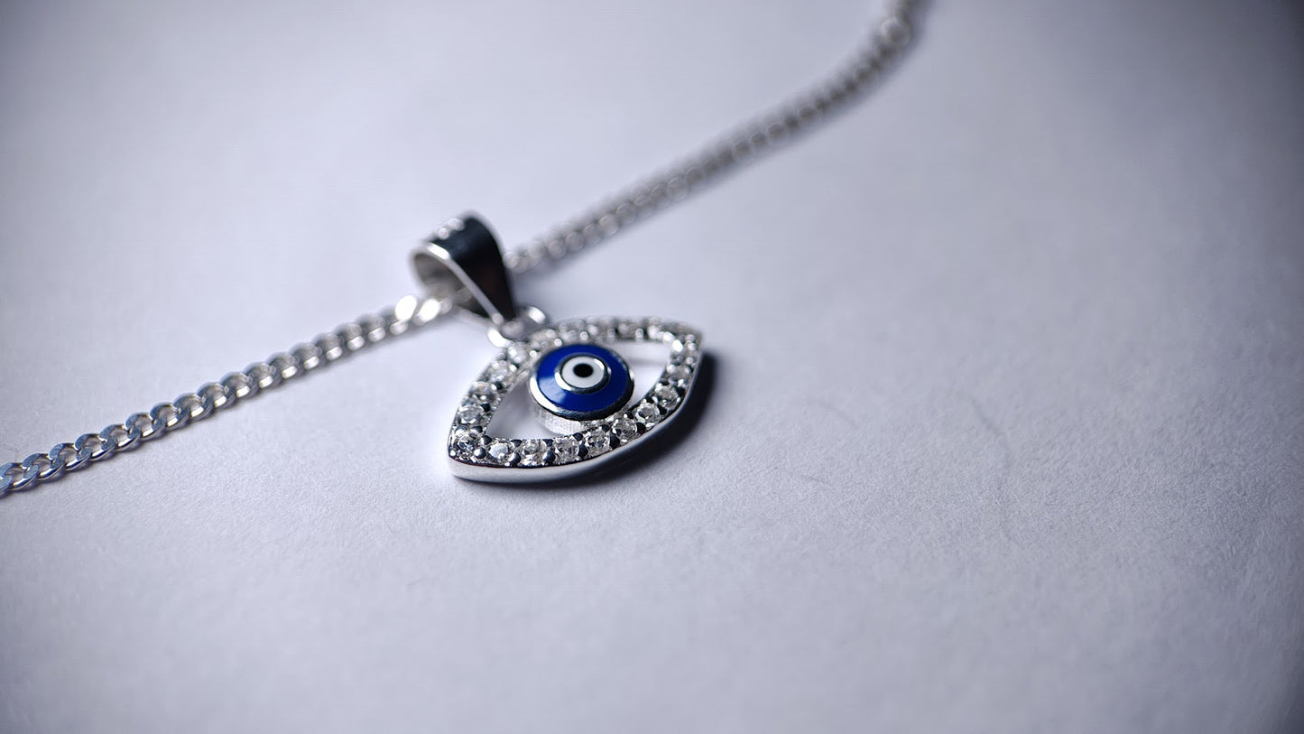 Dije “Mirada Protectora” – Ojo turco en plata ley 925 con circones claros