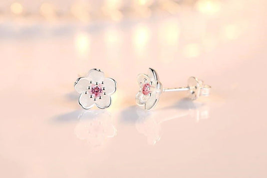 Aretes tipo Topo con diseño de flores rosas