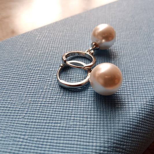 Aretes Clásicos de Perlas Cultivadas
