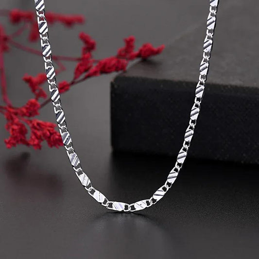 Gargantilla Geometrica en Plata 925 - Diseño Moderno y Minimalista